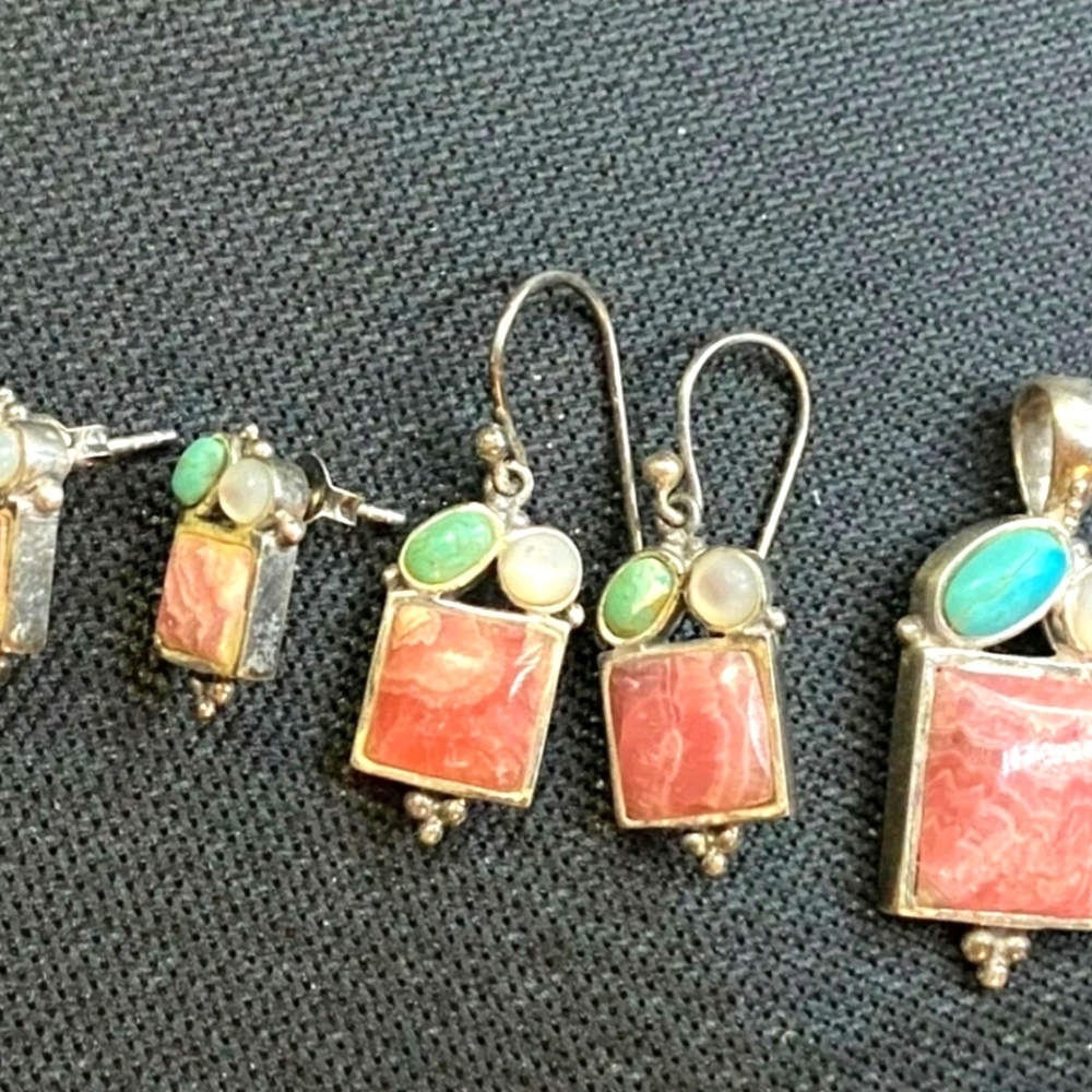 Elegant Silver and Pink Stone Sterling Silver BARSE 925 Pendant 2 Earrings Set